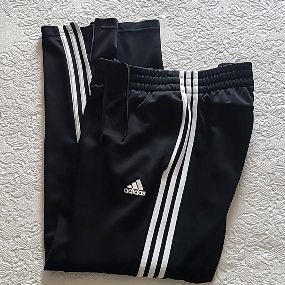 Adidas track pant, size large
